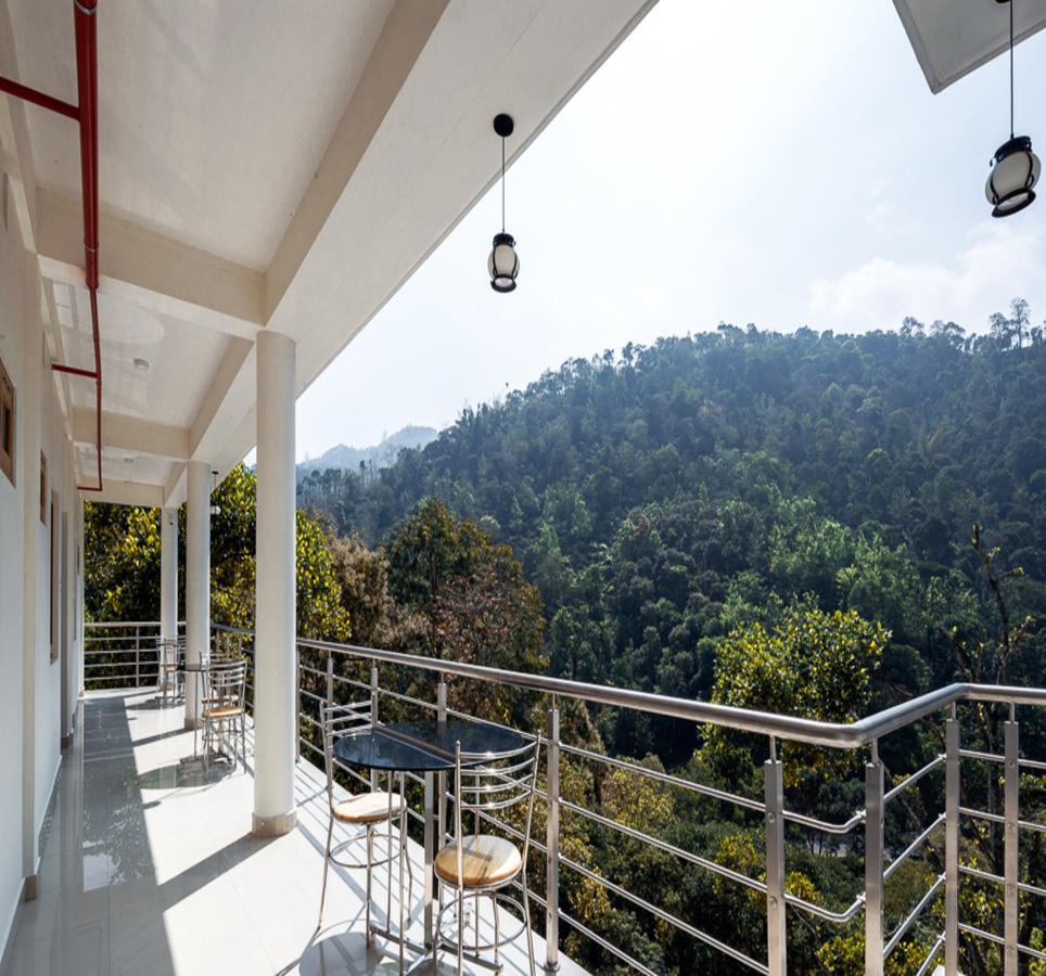 Hostess Thekkady 호텔 외부 사진